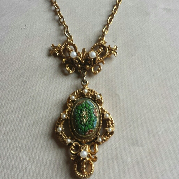 LJM Jewelry - Antique fashion necklace