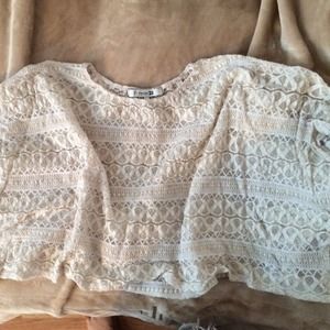 Gold and off white crop top💛