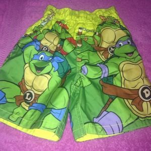Toddler boy swim trunks