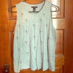 Cross muscle tee