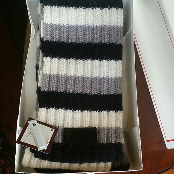 Coach Other - Coach black/gray tri strp scarf