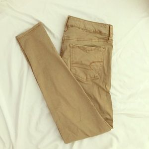 AEO khaki skinny jeggings