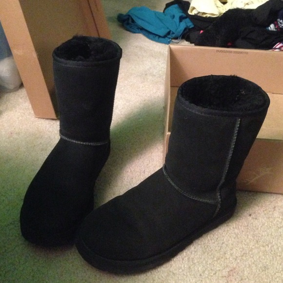 size 7 ugg Australia boots... 9/10 condition