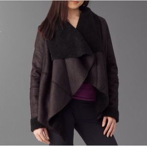 Romeo and Juliet Couture Faux Sherpa coat