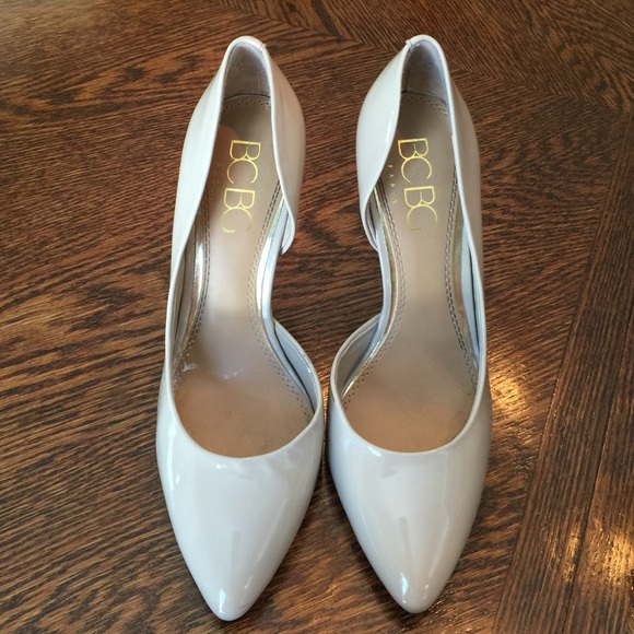 BCBG Paris Nude Pumps Size 8 1/2