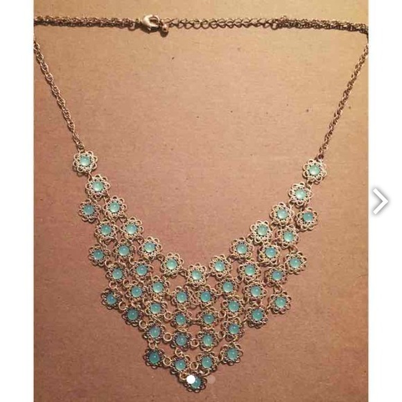 statement necklace