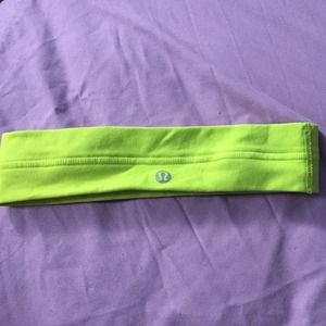 Lulu lemon lime green headband!!! 🎉💥