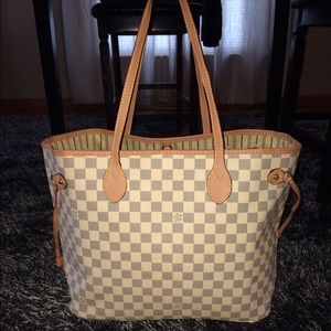 Louis Vuitton azur neverfull