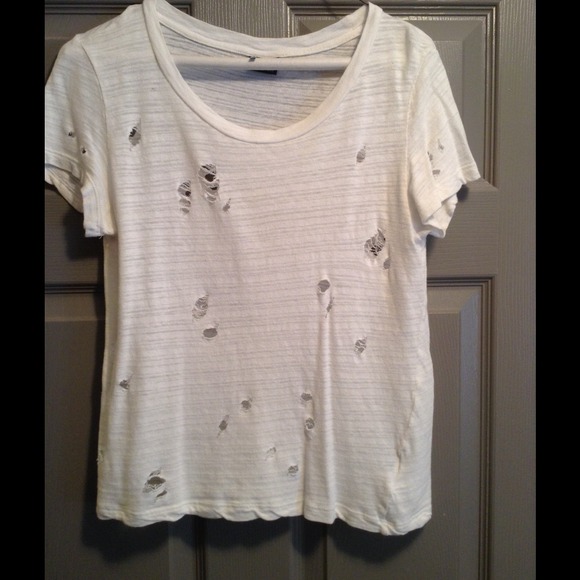 Urban Outfitters Distressed Tee XS - Picture 2 of 4
