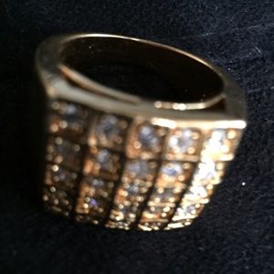 Men's gold plated ring size 8
