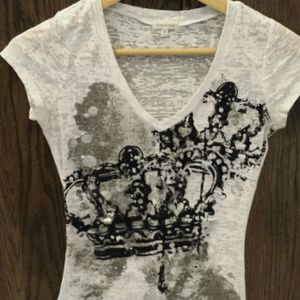 Maurices Graphic Tshirt - Size Small