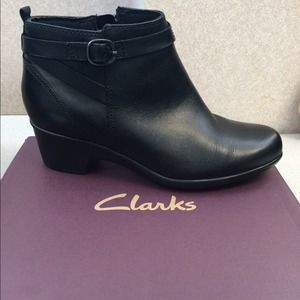 Clarks, cute, comfy, quality!