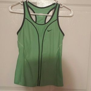 NWOT Nike fit-dry between mesh tank top