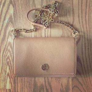 Toru Burch Chain Wallet Crossbody
