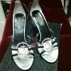 Rhinestone cat wedge