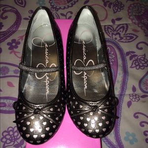 Brand New Girls Pewter/Silver Mary Janes Size 3