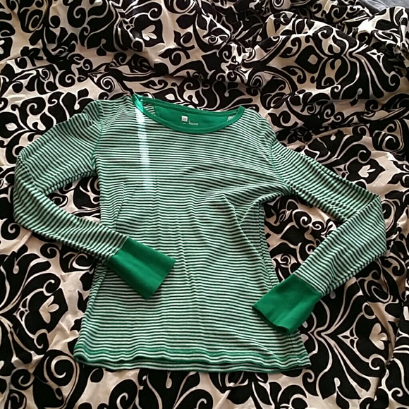 Gap long sleeve grey and green.