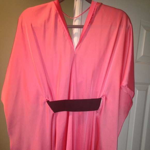 Pink silk tunic from Bebe - Picture 4 of 4