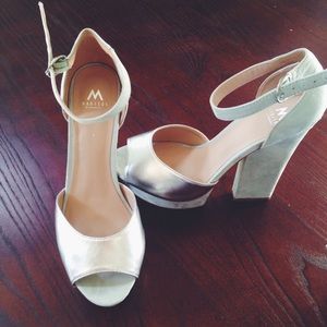 Mint and silver ankle strapped thick heels
