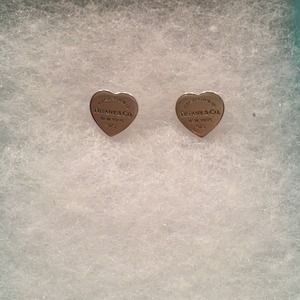 Return to Tiffany Mini heart tag earrings