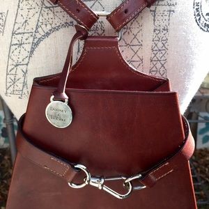 All leather Dooney & Bourke backpack