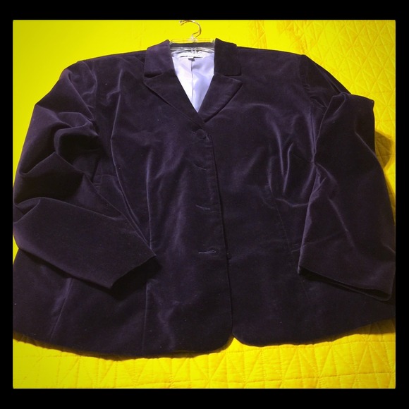 20w Purple 3 Button Blazer