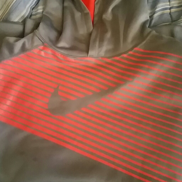 Nike Boys Therma-Fit Hoodie. Orange/Grey - Picture 3 of 4