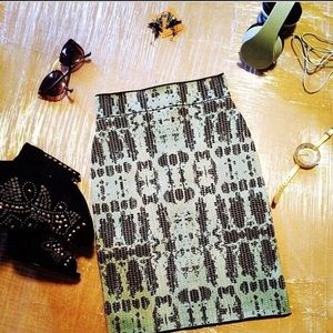 Bcbg pencil printed skirt