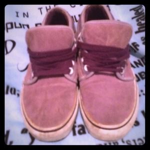 Cute vans!!