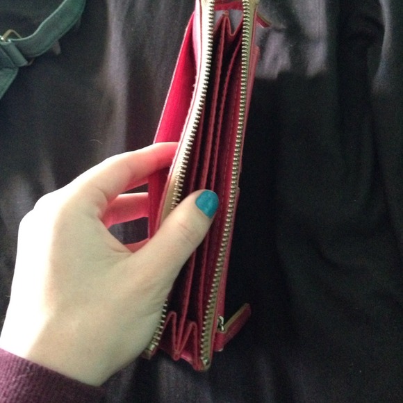 wallet - Picture 3 of 4