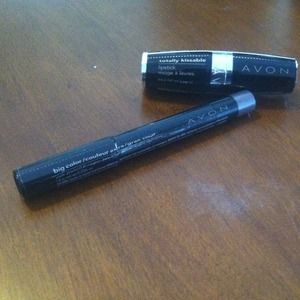 Avon Big Color Eye Shadow Pencil / Avon Lipstick