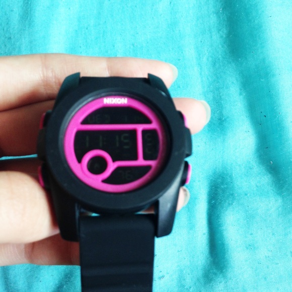 Nixon watch