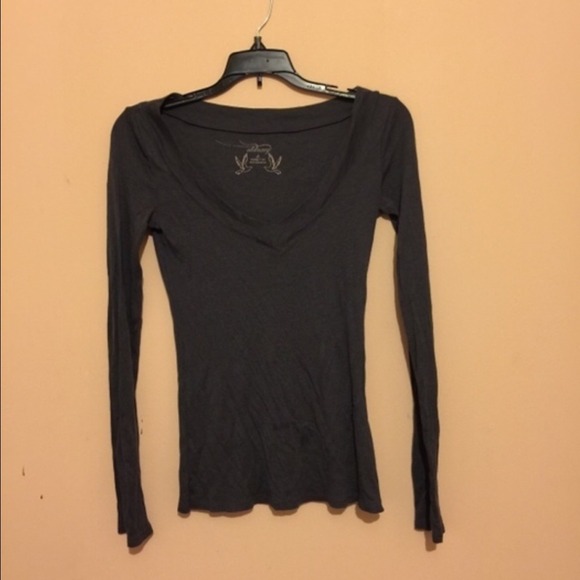 Dark grey thin long sleeve shirt