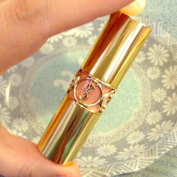 Ysl rouge volupte lipstick