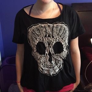 Skull shirt