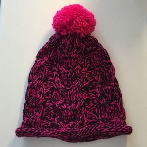Winter hat ! Never worn