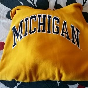 Michigan hooded sweatshirt xl