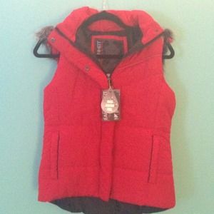 Water Resistant red Puffer Vest