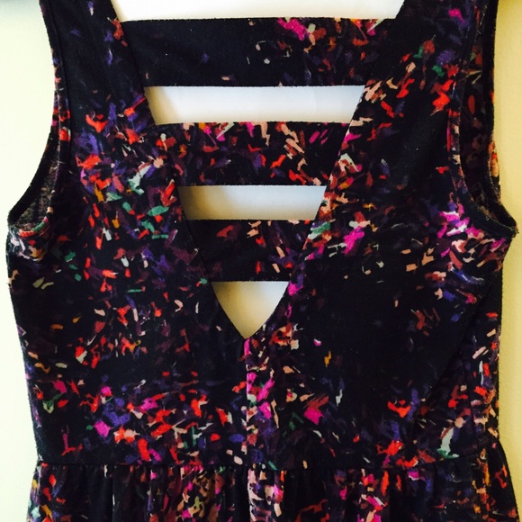 Confetti Dress - Picture 3 of 3