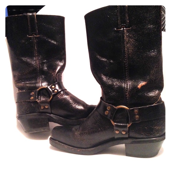 Frye black vintage leather harness boots EUC 8