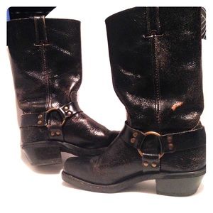 Frye black vintage leather harness boots EUC 8