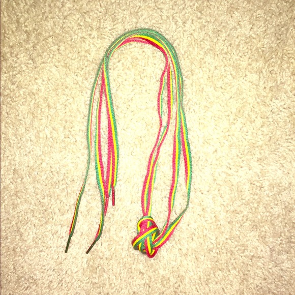 Shoe laces