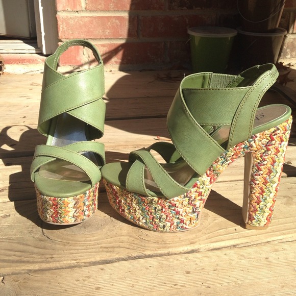 Charles david platform sandle