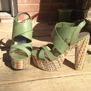 Charles david platform sandle