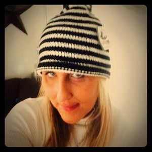 Black & white striped beanie $10