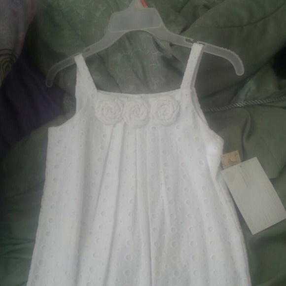 Dress - Picture 3 of 3