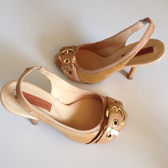 BCBG MaxAzria || perfect tan heels - Picture 2 of 4