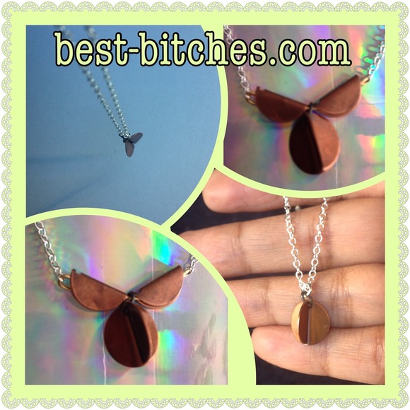 Disc necklace