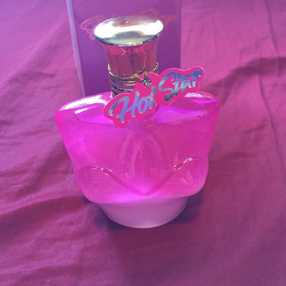 Perfume - Picture 2 of 2