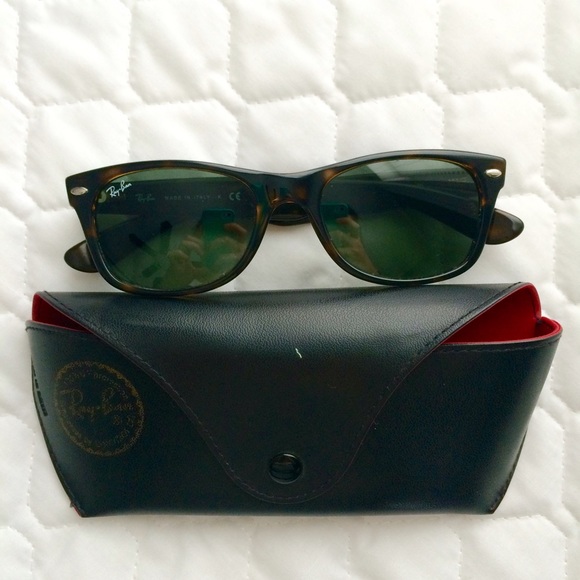 Ray-Ban Accessories - {HP} Ray Ban New Wayfarer Sunglasses